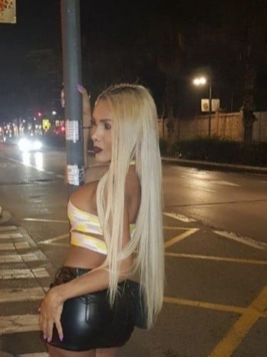 Escort trans Angeeconty à Aurillac