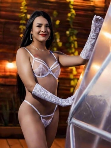Escort trans Hellen à Aurillac