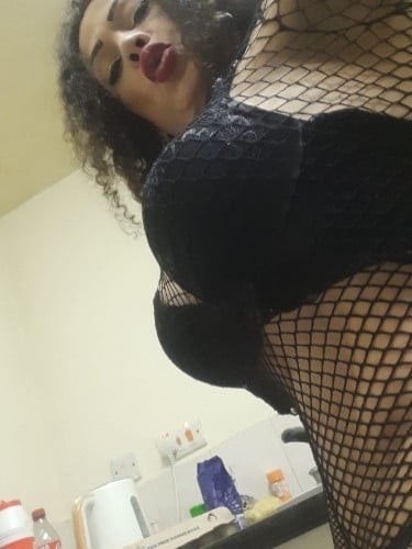 Escort trans Karla à Aix-en-Provence