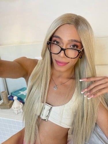 Escort trans Sofiyum à Béziers