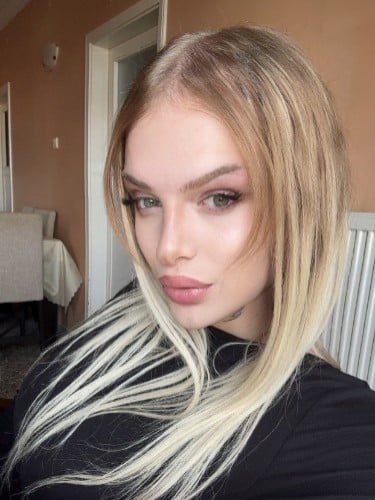 Escort trans Lenora Online à Brest