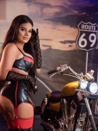 Escort trans Luiza à Paris