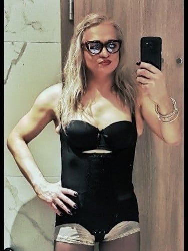 Escort trans Kathy à Aix-en-Provence