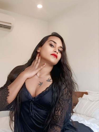 Escort trans Shila bose à Saint-Étienne